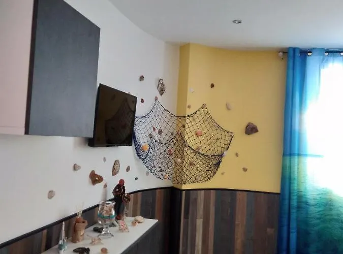 Un Nid Douillet En Bord De !! * Lucciana (Corsica)